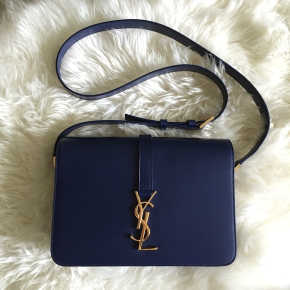 CHANEL Handbags - Chanel chain around large bag